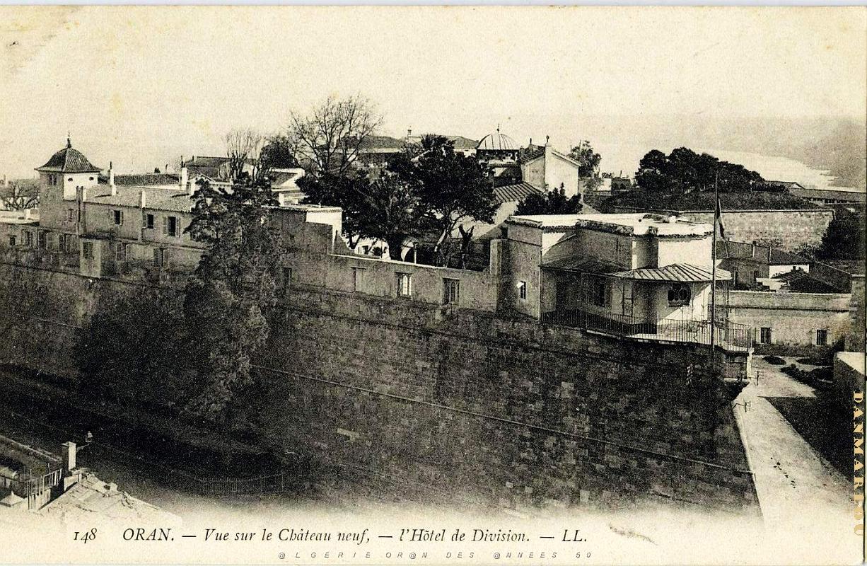 CN b- 12a- Chateau- neuf.jpg